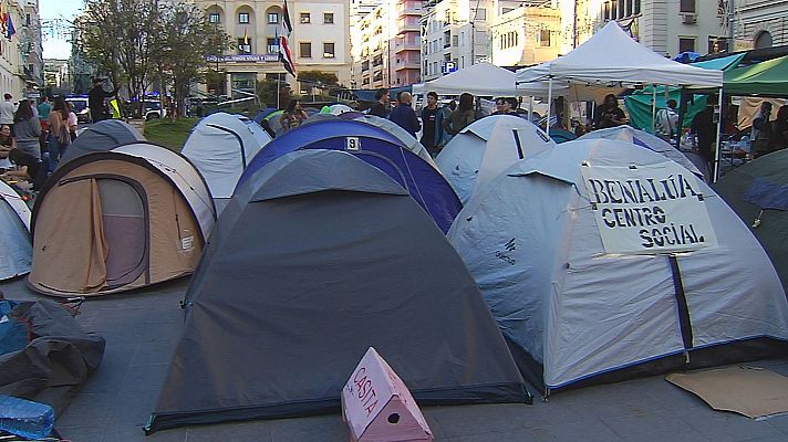 L'informatiu - Comunitat Valenciana - Finalitza l'acampada per l'habitatge de la ciutat d'Alacant