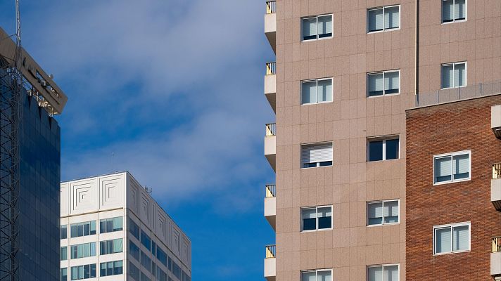 Telediario 2 - La vivienda protegida es más cara que la libre en 14 provincias