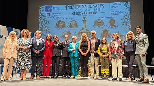 FEMUR, 20 a�os premiando a mujeres del medio rural