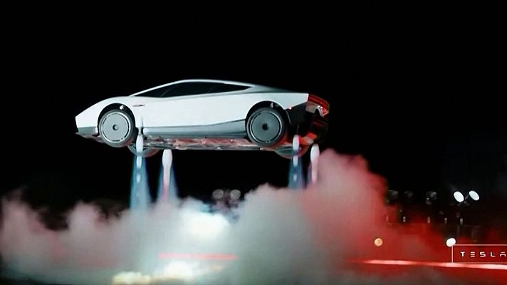 Informativo 24h - Tesla presenta su nuevo Roadster, un coche capaz de volar