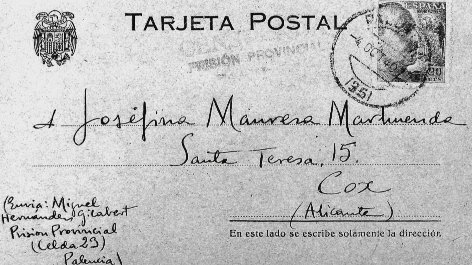 Tarjeta postal histórica en blanco y negro con sello, matasellos y dirección manuscrita enviada por Miguel Hernández a Josefina Manresa desde la prisión en 1940.