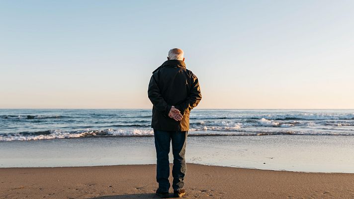 Telediario 2 - El Gobierno defiende la sostenibilidad de las pensiones