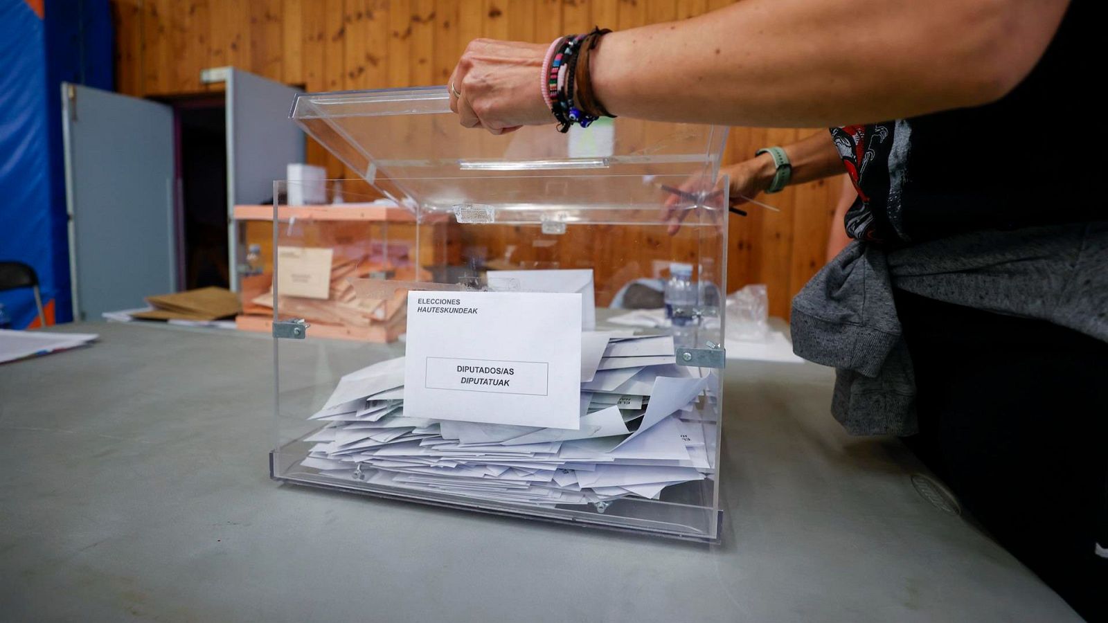 Los retos, las apuestas y fortalezas de los partidos políticos: las claves de la precampaña de las generales
