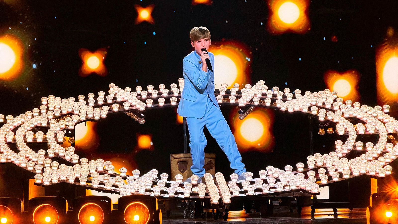 Lucas Paulano durante su segundo ensayo en Eurovisión Junior 2026