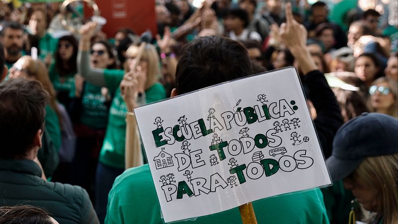 Noveno día de huelga entre profesores y docentes de la Comunidad de Madrid
