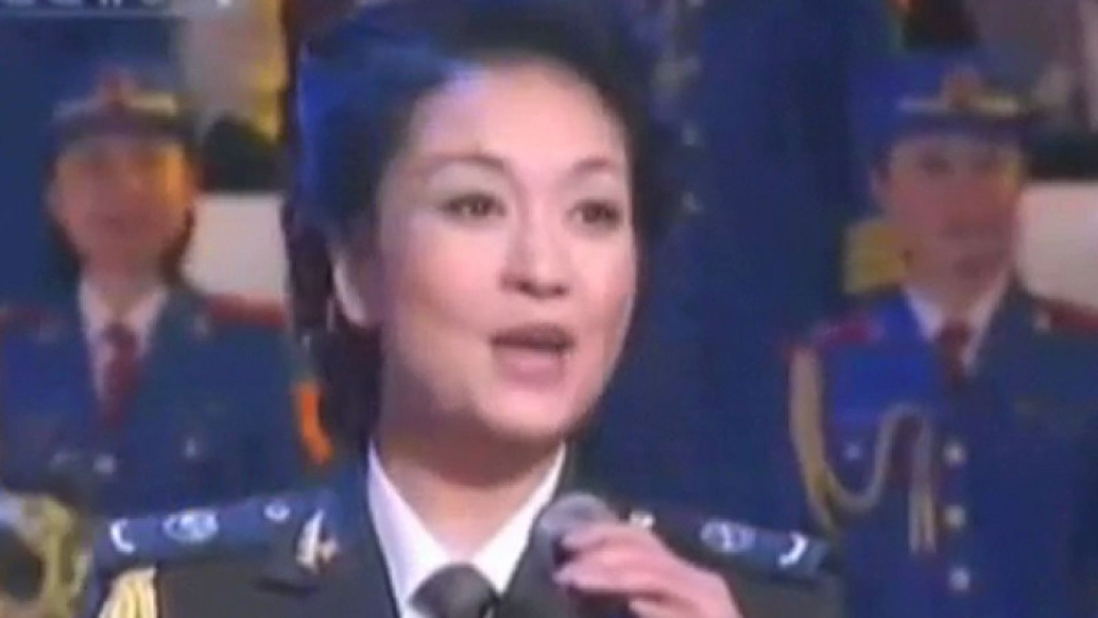 La cantante más popular de China, convertida en primera dama