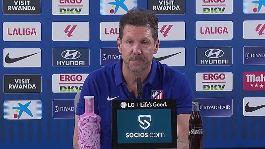Simeone: "Estoy absolutamente agradecido a Gim�nez, me ayud� y me contuvo dentro del vestuario"