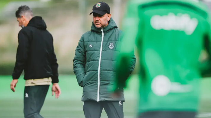 TeleCantabria - El Racing busca la reacción