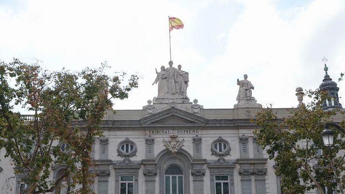 Telediario 1 - El voto de los nacionalizados por la ley de nietos, en un laberinto jurídico
