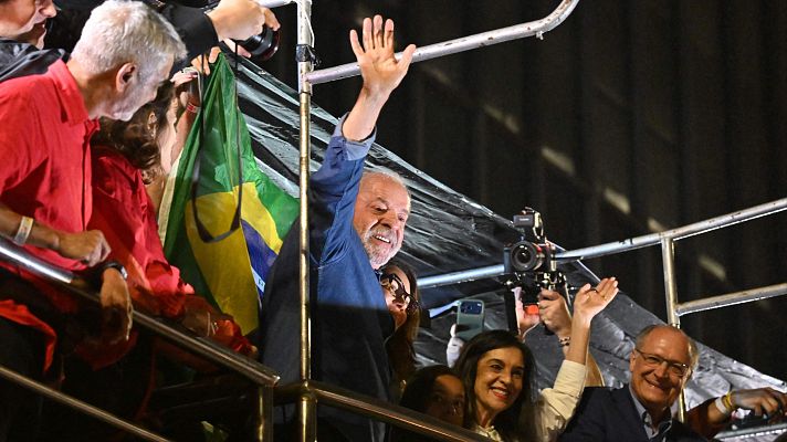 Telediario Matinal - Lula remonta y afronta su cuarto mandato como presidente de Brasil