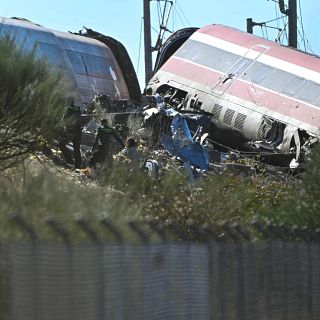 Decenas de heridos  y muertos al colisionar dos trenes de alta velocidad en Urda, Toledo