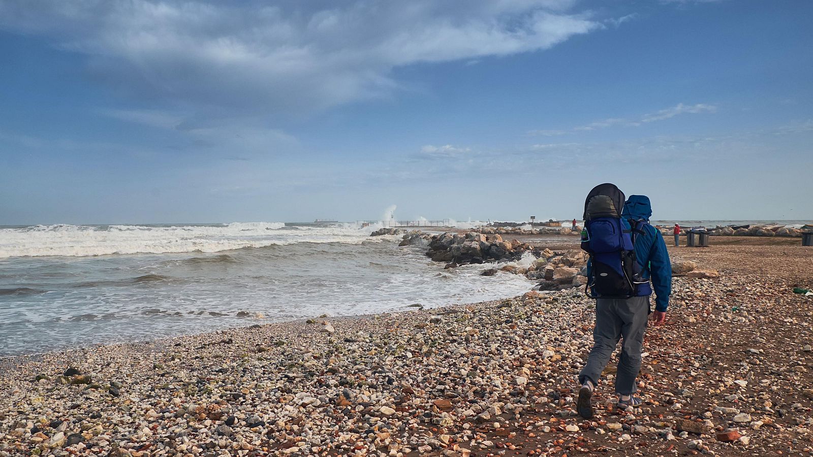 Mar alborotado en la costa de Málaga