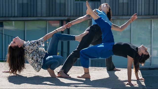 Cuando la vida se baila todo se transforma by María Jesús Oporto