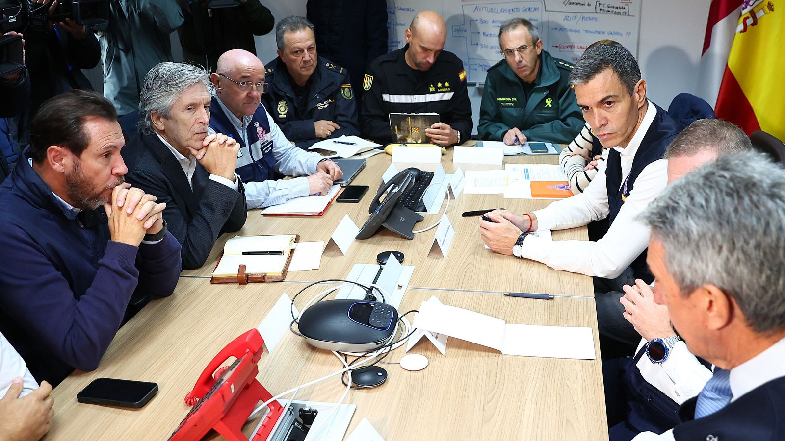 Puente, Sánchez, Page y Marlaska en una reunión sobre el accidente de Urda