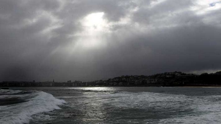 El tiempo - Viento fuerte en el litoral gallego