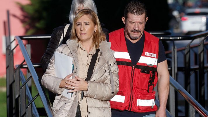 L'informatiu - Comunitat Valenciana - Salomé Pradas i Emilio Argüeso es traslladen, l'un a l'altre, la responsabilitat en la tragèdia