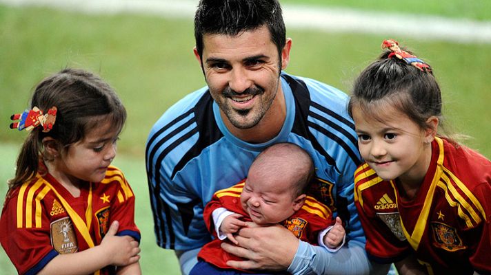 Telediario 1 - El Molinón rinde homenaje a Villa