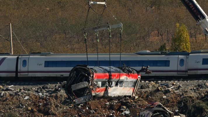 Telediario Fin de Semana - La investigación del accidente ferroviario intenta despejar las incógnitas