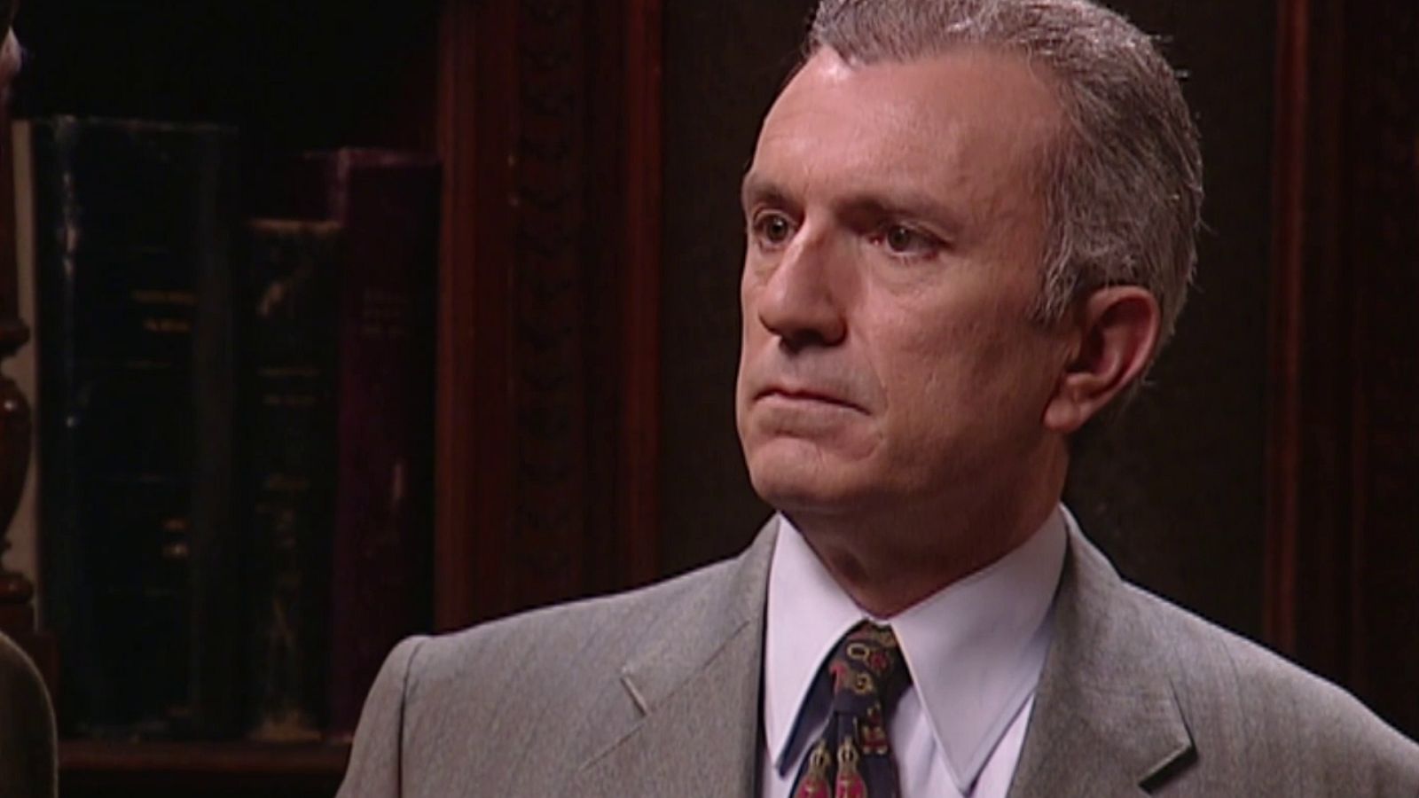 Amar en tiempos revueltos - T3 - Episodio 210 - Ver ahora