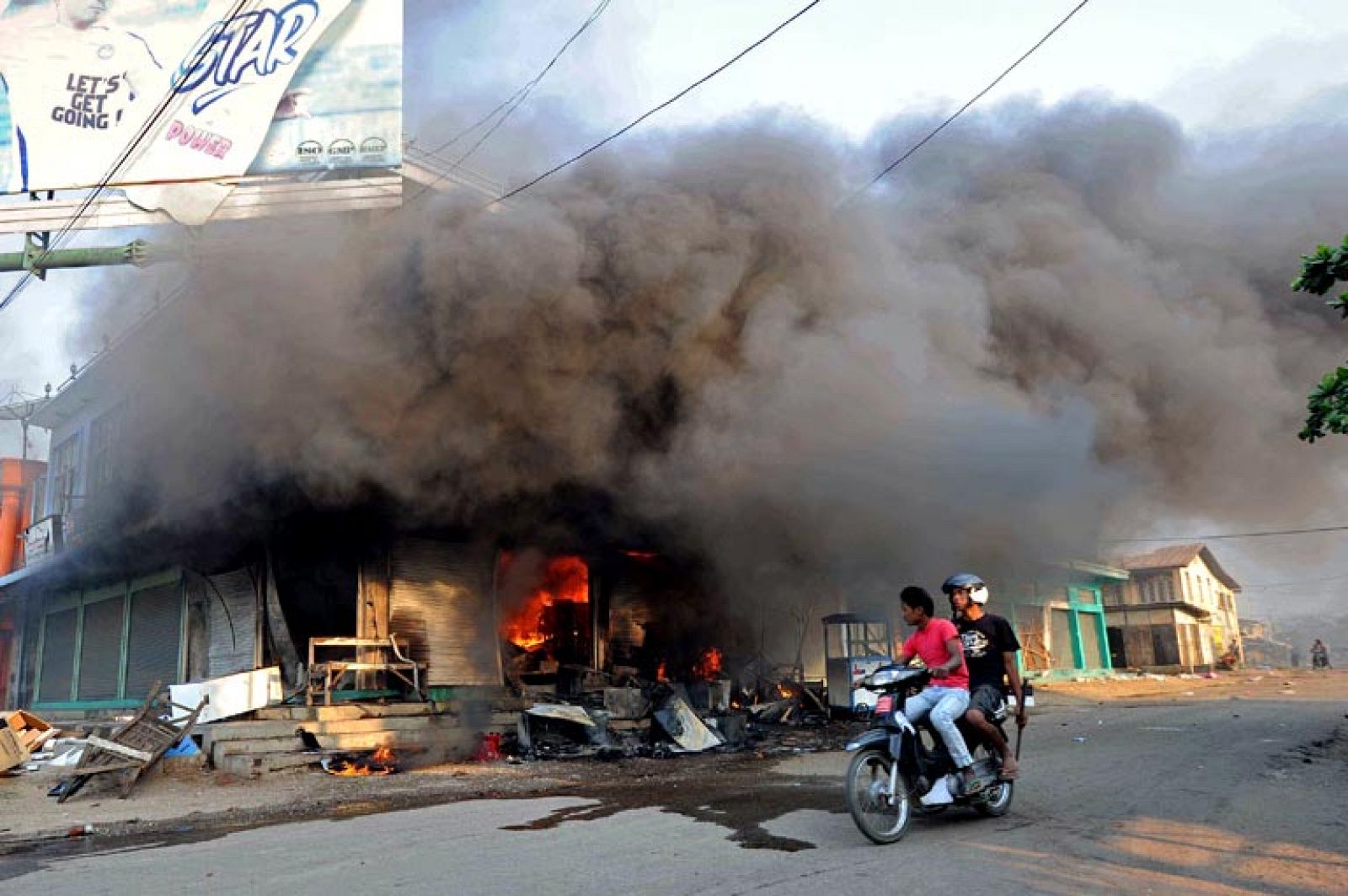 Birmania declara el estado de excepción tras la muerte de 20 personas por la violencia religiosa