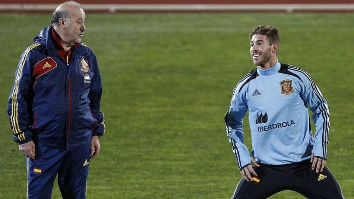 Telediario 1 - Del Bosque y Sergio Ramos, de récord en la selección