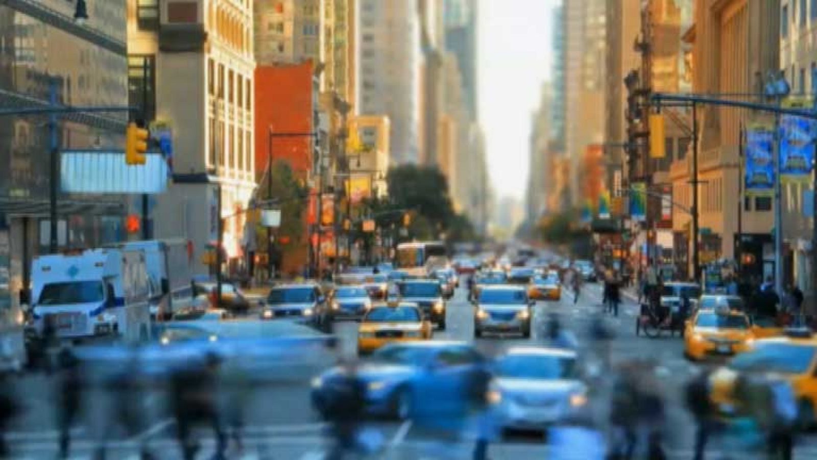 Raymond Orr nos enseña Nueva York a un ritmo frenético