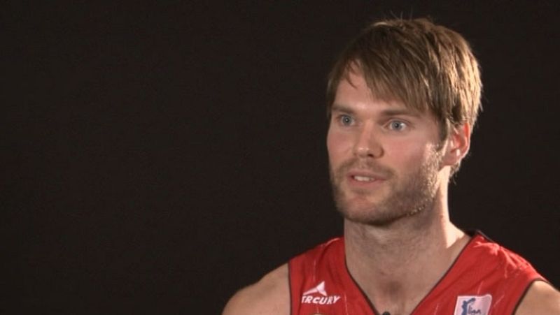 En el CAI Zaragoza hay un jugador con una curiosa historia familiar... Jon es islandés y tiene otros tres hermanos que han sido deportistas internacionales, en disciplinas diferentes: el más famoso Olafur que jugó 5 años en el balonmano Ciudad Real.