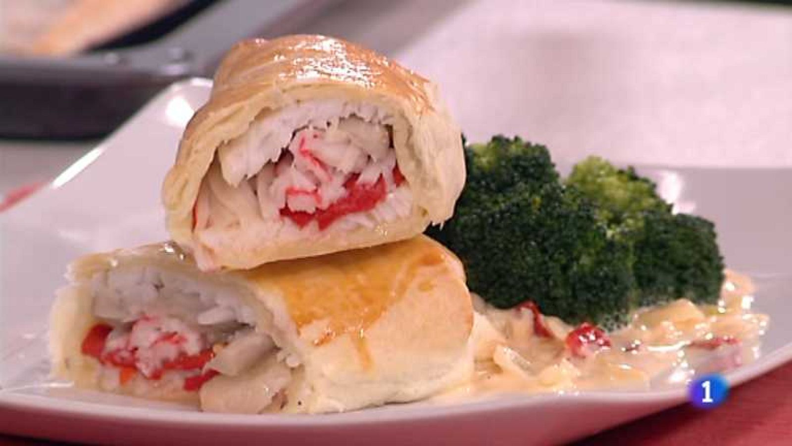Cocina con Sergio - Gallo relleno con surimi al hojaldre - Ver ahora