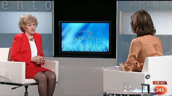 Parlamento - S. Becerril, defensora del pueblo