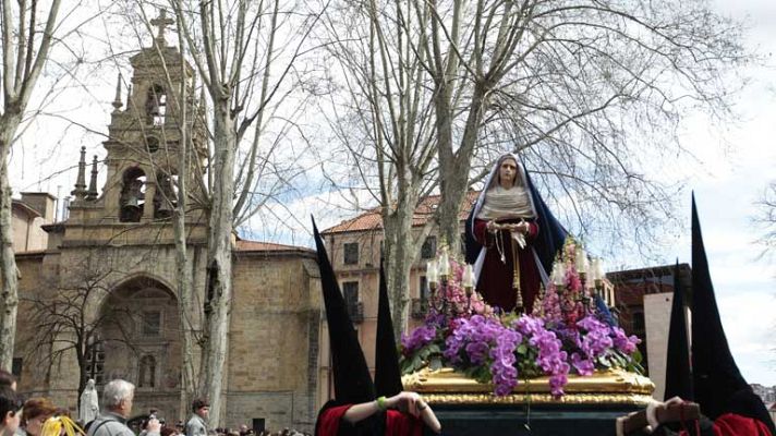 Telediario 1 - Procesiones de Semana Santa