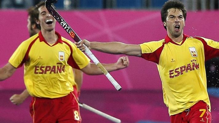 Telediario 1 - Polémico copago en el hockey hierba