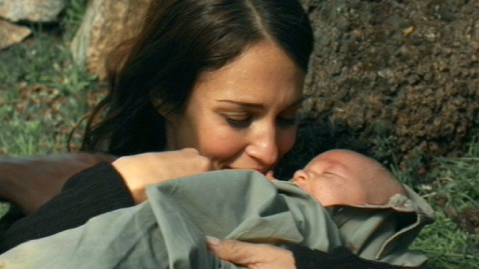 Gran Reserva - El parto de Lucía | Ver