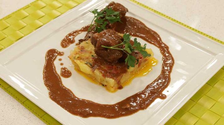 RTVE Cocina - Conejo al chocolate con patatas