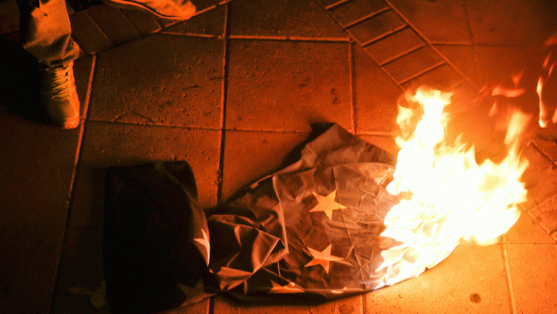 Chipre se prepara para la reapertura de sus bancos, tras 13 días de cierre