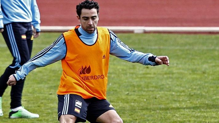 Telediario 1 - Xavi recae de su lesión muscular