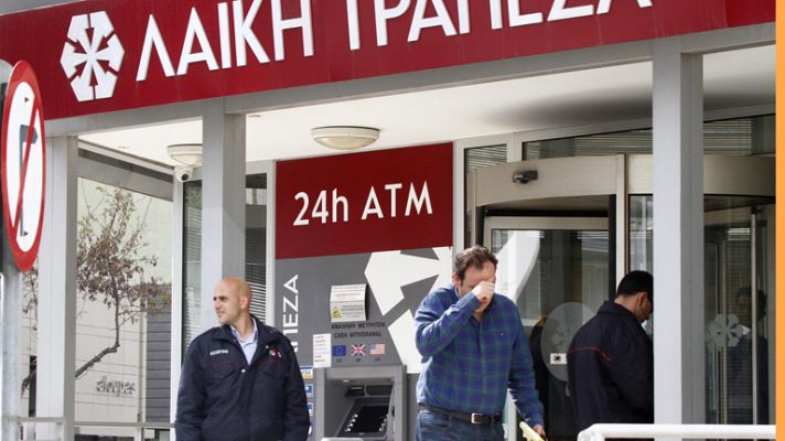 Telediario 1 - Telediario 2 en 4"-28/03/13