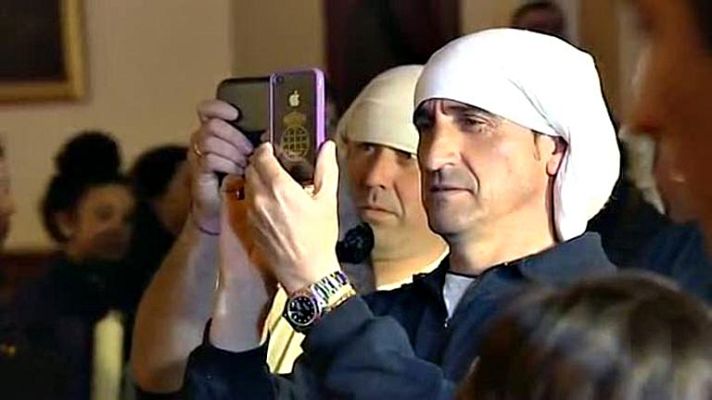 Telediario 1 - Manolo Jiménez cumplió como costalero antes de recibir al Madrid