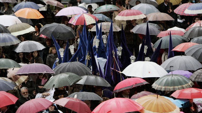 Telediario 2 en 4 minutos -29/03/13 | Ver