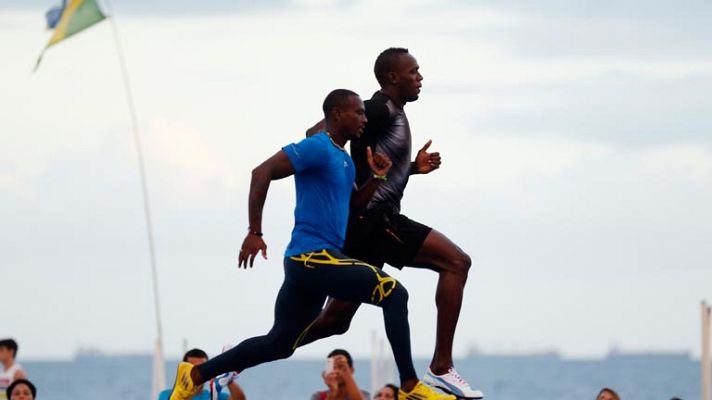 Telediario 1 - Bolt, en Copacabana poniendo a punto Río 2016