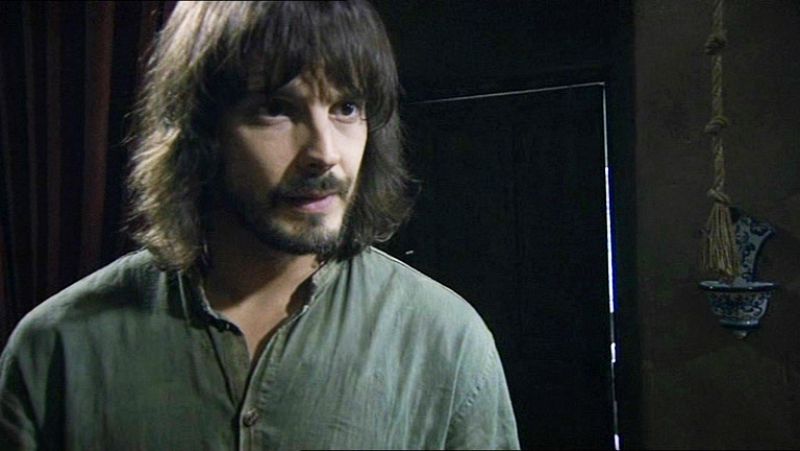 Águila Roja - Gonzalo descubre que la copa es el Santo Grial | Ver