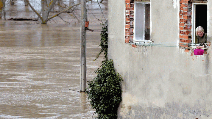 Informativo 24h - Activada alerta por crecida de ríos
