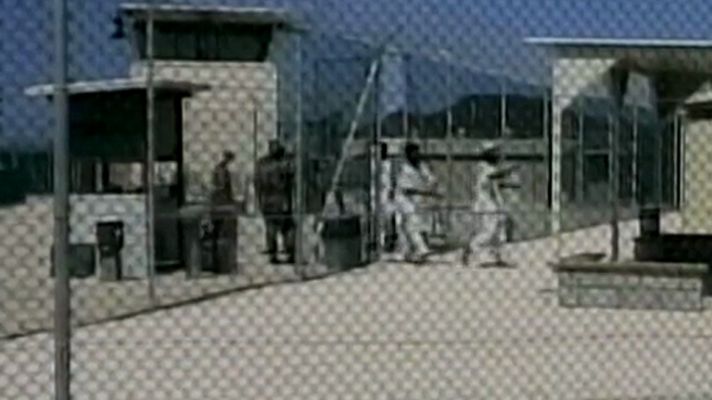 La tarde en 24h - Un preso eleva a 130 el número de reos en huelga de hambre en Guantánamo