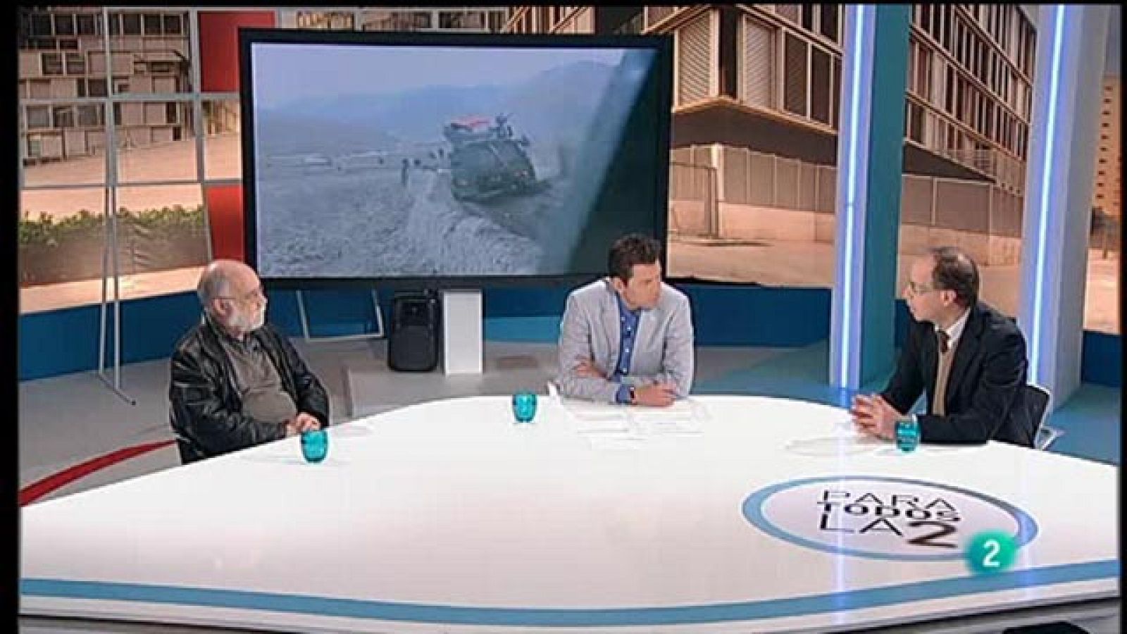 Para Todos La 2 -  Debate: Pacificar el mundo