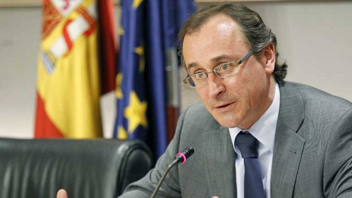 Telediario 1 - Partidos políticos y datos del paro