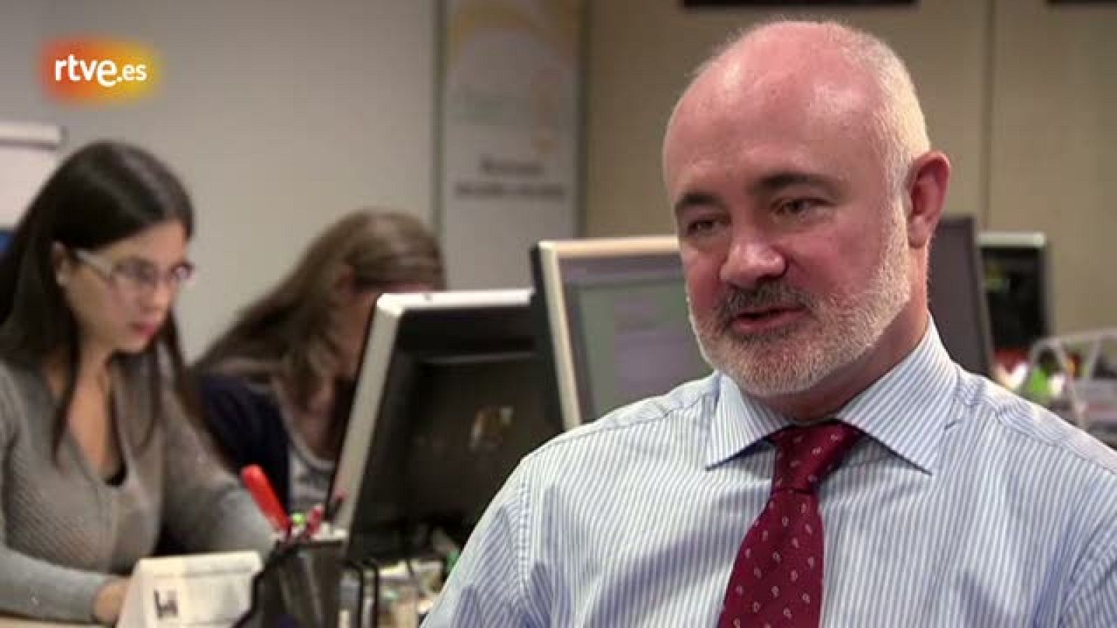 El acoso sicológico y emocional que se efectúa a través de internet es un acoso que te acompaña a todas partes - Crónicas | Ver