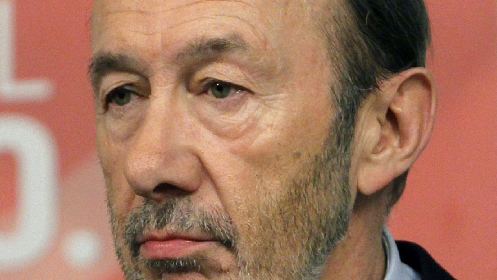 Rubalcaba dice que no cree que la recuperación vaya a llegar el próximo año