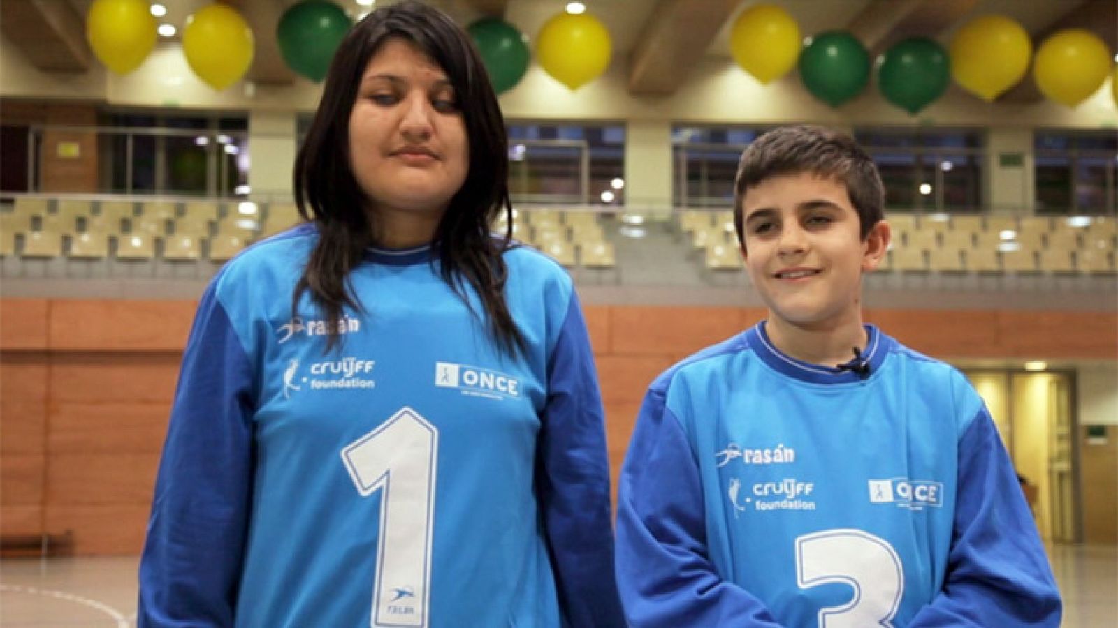 Redes - Pregúntale a Punset - ¿Qué es un flechazo?