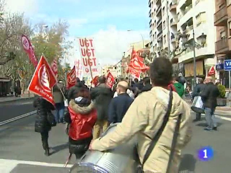 Informativo Telerioja - 4/04/13 | Ver