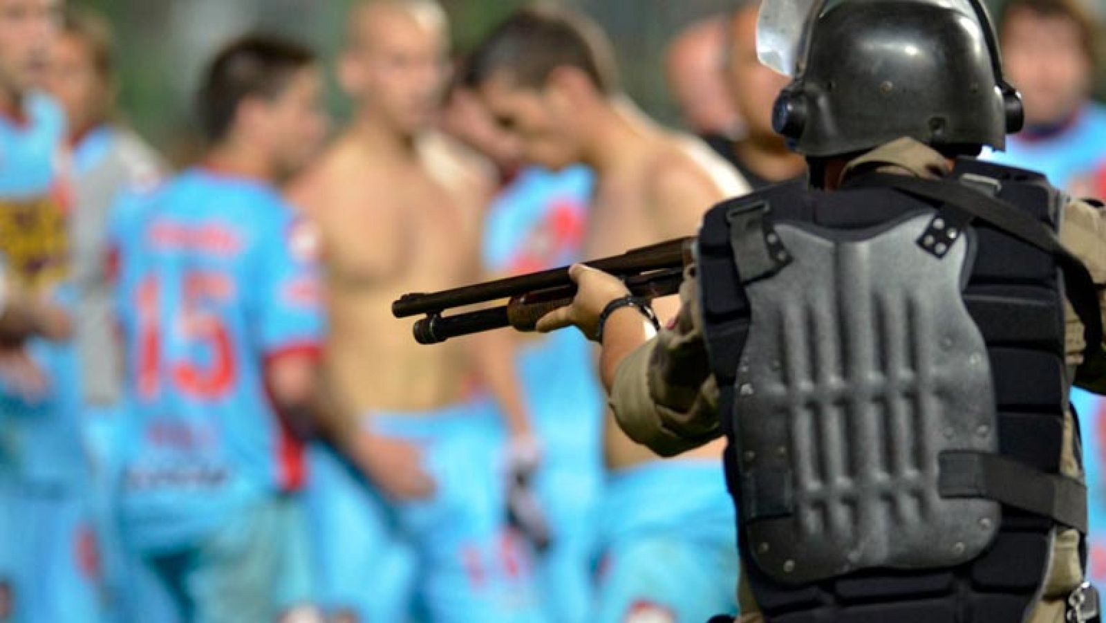 Ocho futbolistas detenidos en el Atlético Mineiro - Arsenal de Argentina | Ver