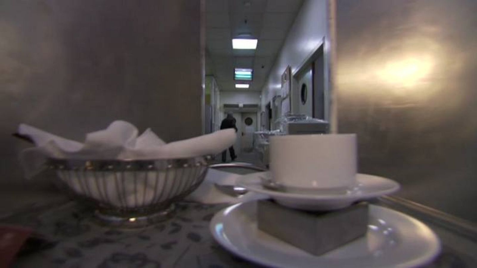 Con una sonrisa. Gloria.